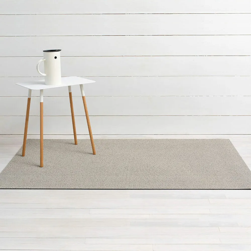 chilewich | large doormat 61x91cm (24x36") | solid silk
