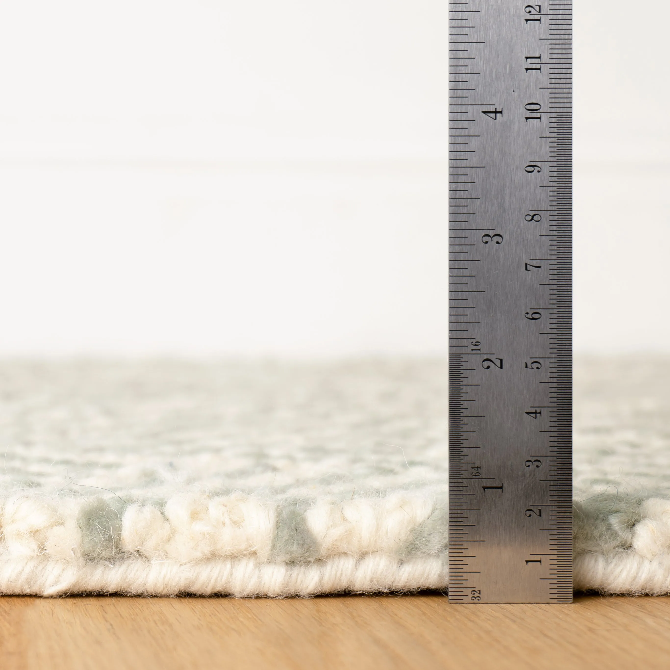 Layers Desert Sage Hand Hooked Wool Rug