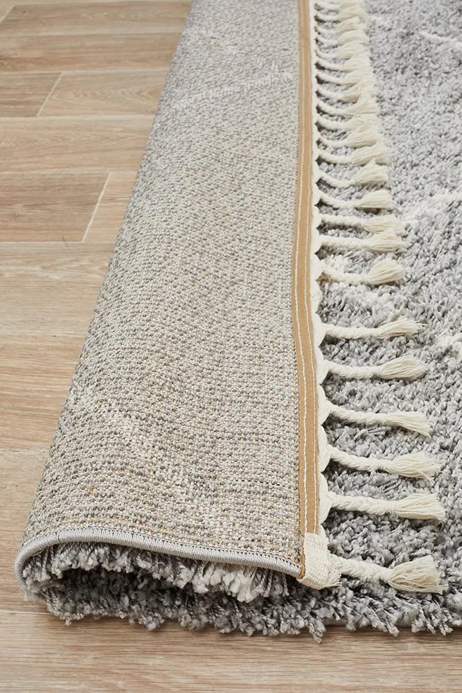 Saffron Light Grey Shag Tassel Floor Rug