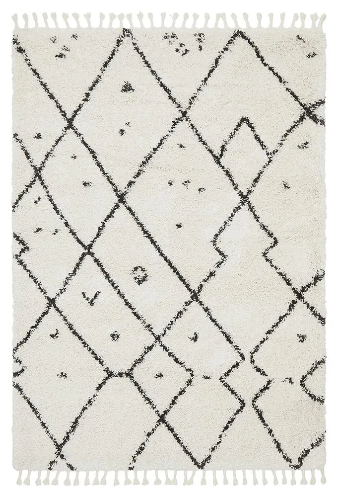 Saffron White Black Shag Tassel Floor Rug